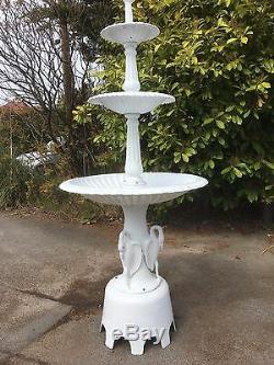 Cast Iron Fountain, Cast Iron 3 tier water feature, Centre water feature stolk