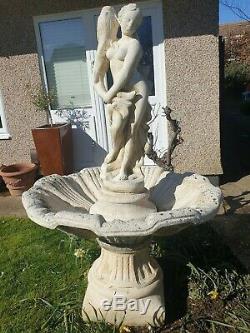 Large Italian Stone Bowled Garden Fountain with Water Feature Ornament