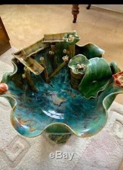 Majolica Ceramic Water Fountain in great condition very rare