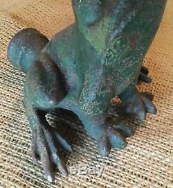 Old Vtg Cast Iron Metal Green Frog Hose Water Spout Garden Decor Fountain Spray