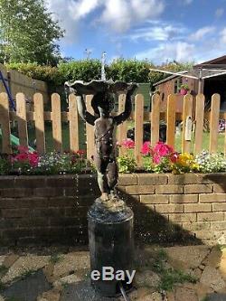 Stunning Lead Water Feature Water Fountain With Base