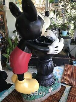Disney 25 3/4 Mickey Mouse Jardin Fontaine D'eau Pelouse Intérieure Décoration Extérieure