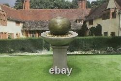 Fontaine De Bal De Pation Sur L'eau Classique Plinth Caractéristique De Jardin En Pierre Ornement