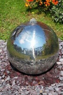 Fontaine De Jardin En Acier Inoxydable Poli Sphere Avec Led 28cm