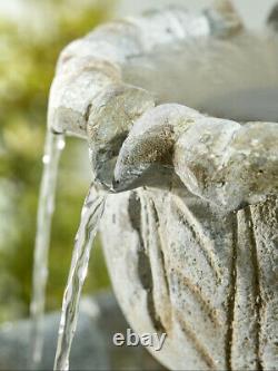 Fontaine De Lioness Par Kelkay Facile Fontaine Caractéristique De L'eau 44001l