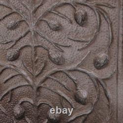 Fontaine d'eau antique ornementale murale de jardin terrasse vintage robinet marron
