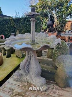 Fontaine d'eau de jardin en plomb antique Coquillage et coquille