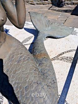 Fontaine de jardin de sirène en bronze caractéristique de l'eau de sirène