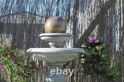 Fontaine de jardin en pierre Regis Ball Water Feature Ornament