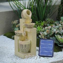 Fontaine de jardin extérieure alimentée par l'énergie solaire avec éclairage LED en cascade et statue