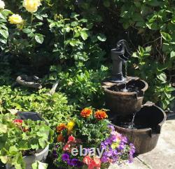 Fontaine de pompe de baril d'eau de jardin à deux niveaux pour patio extérieur en cascade ornement