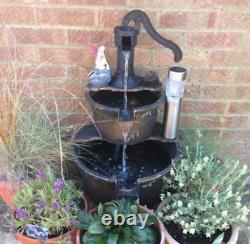 Fontaine de pompe de baril d'eau de jardin à deux niveaux pour patio extérieur en cascade ornement