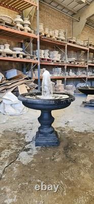 Grande Fontaine à Niveaux Uniques en Pierre Régis, Ornement de Jardin, Caractéristique Aquatique