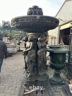 Immense fontaine d'eau en bronze antique français de 2,3 mètres, provenant de PARIS, fin des années 1800.