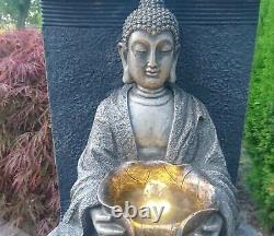 Statue de Bouddha de jardin avec fontaine d'eau et lumière LED Kelkay Tranquillité